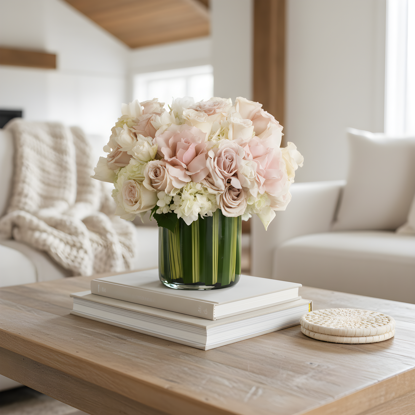 Timeless Beauty - Cream And White Classic - Santa Monica Florist