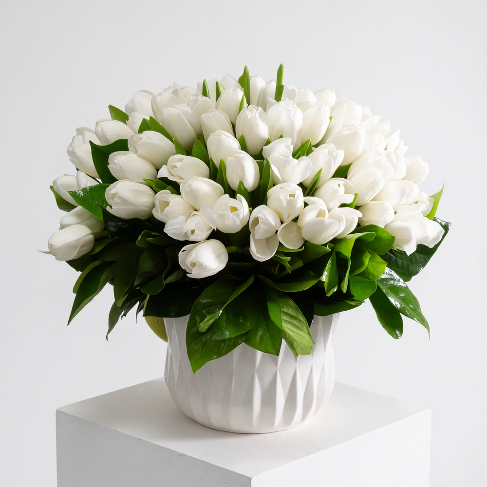Elegant Tulip Bouquets - Same-Day Delivery in Santa Monica
