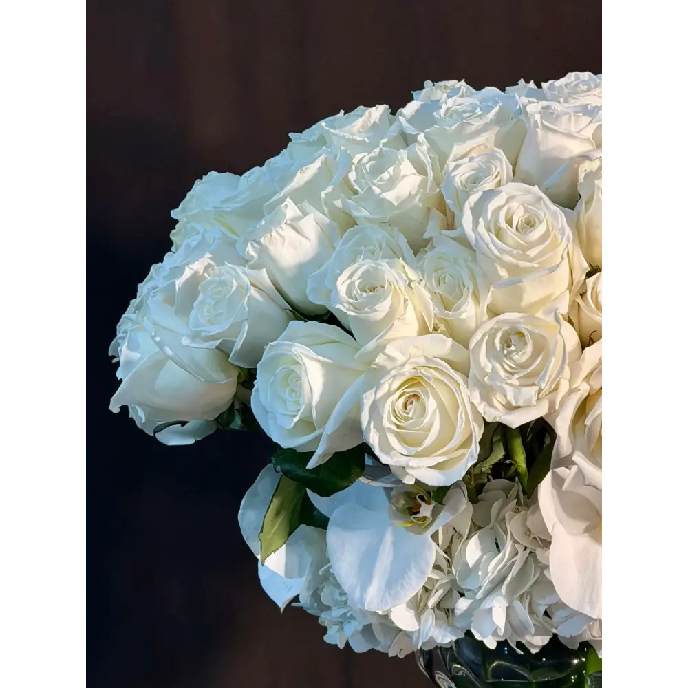 Santa Monica Florist - Classic Whites Roses