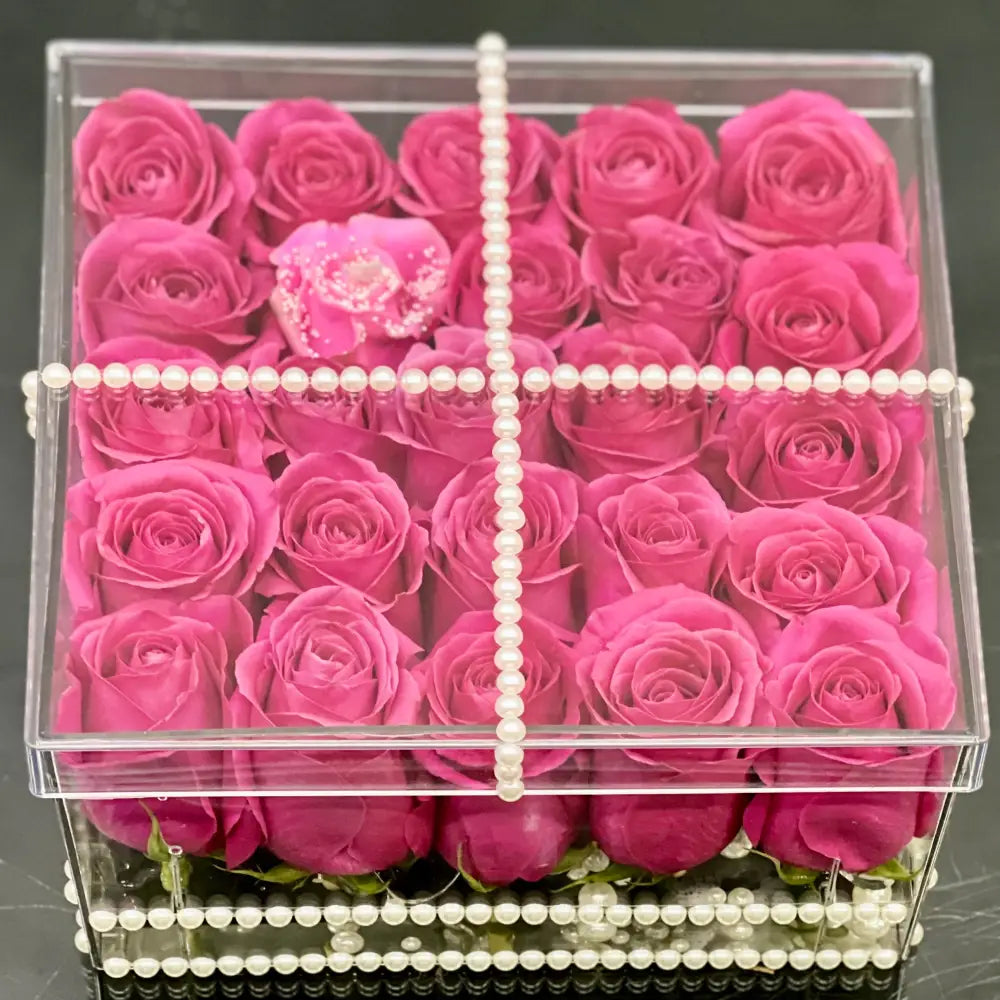 Box of 25 Roses - Santa Monica Florist