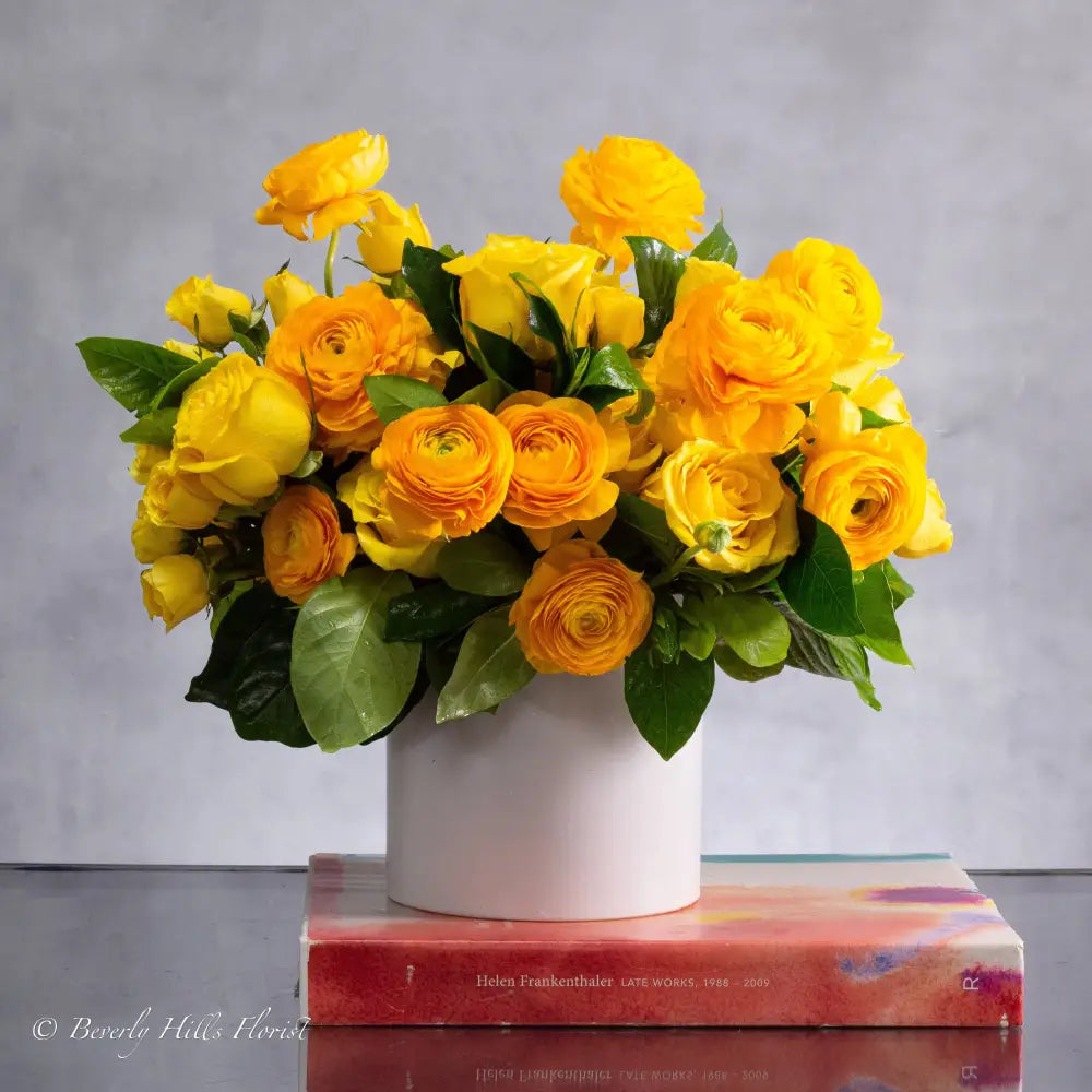 Golden Flowers - Santa Monica Florist
