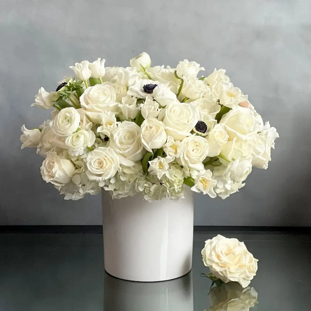 Pearl Elegance - Designer's Choice - LA Orchidia
