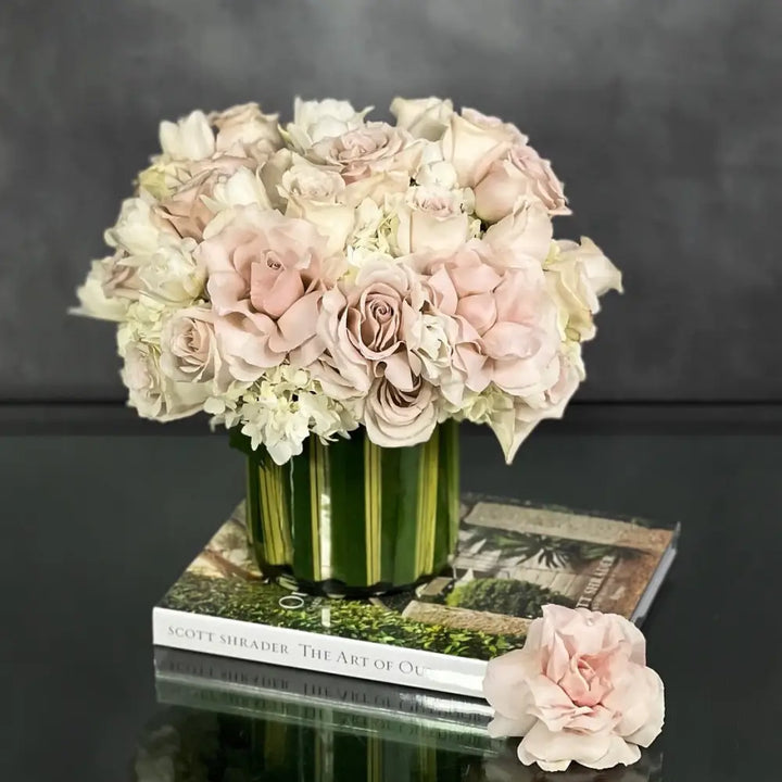 Timeless Beauty - Cream And White Classic - LA Orchidia